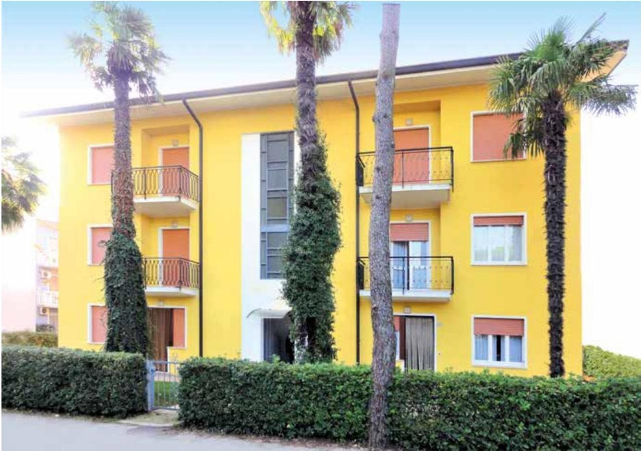 Villa Palma - Appartamenti Bibione Bagian luar foto