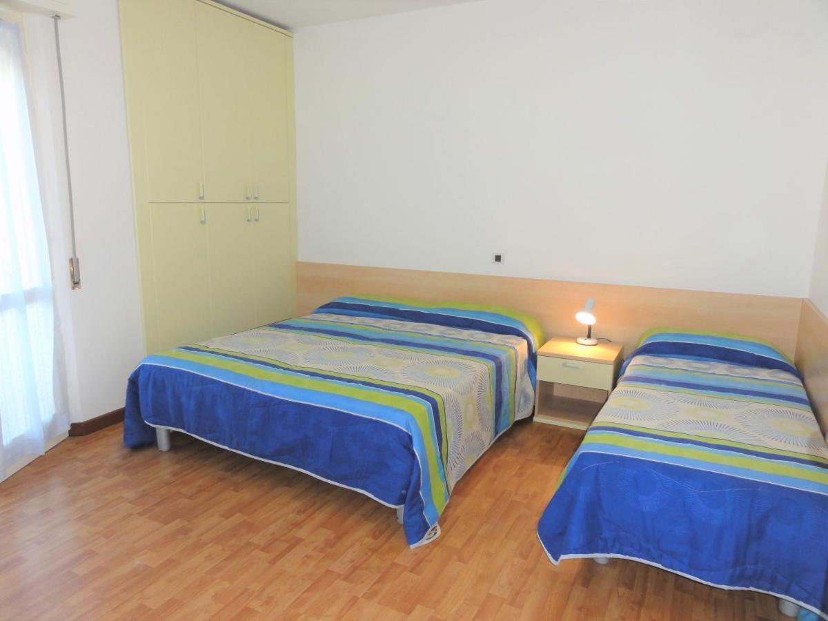 Villa Palma - Appartamenti Bibione Bagian luar foto